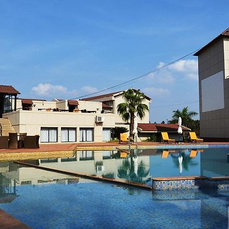 Cotton County Club And Resort Hubli Exteriér fotografie