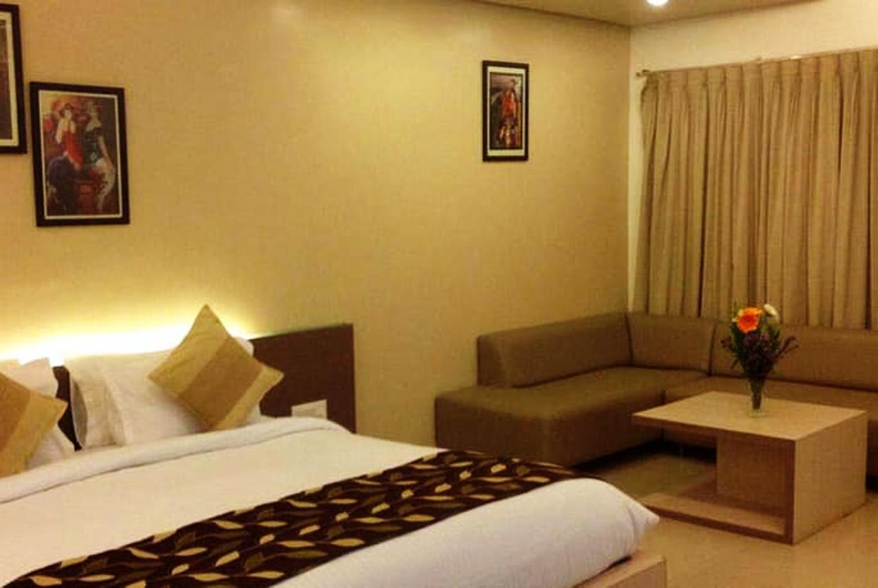 Cotton County Club And Resort Hubli Exteriér fotografie